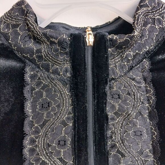 Jaclyn Smith Velour Tunic Top. Size L - Picture 4 of 16